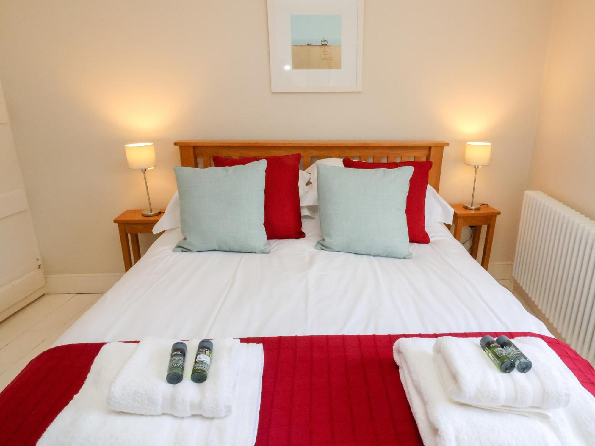 Shrimpers Cottage, Holiday home *