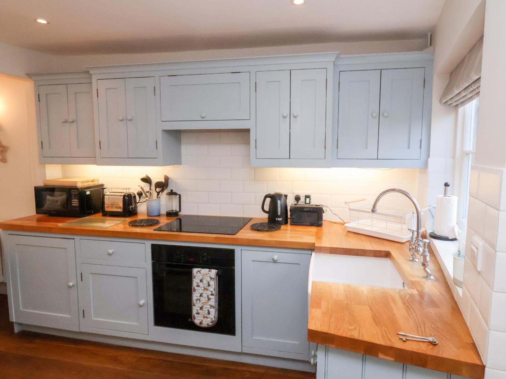 Shrimpers Cottage, Holiday home *